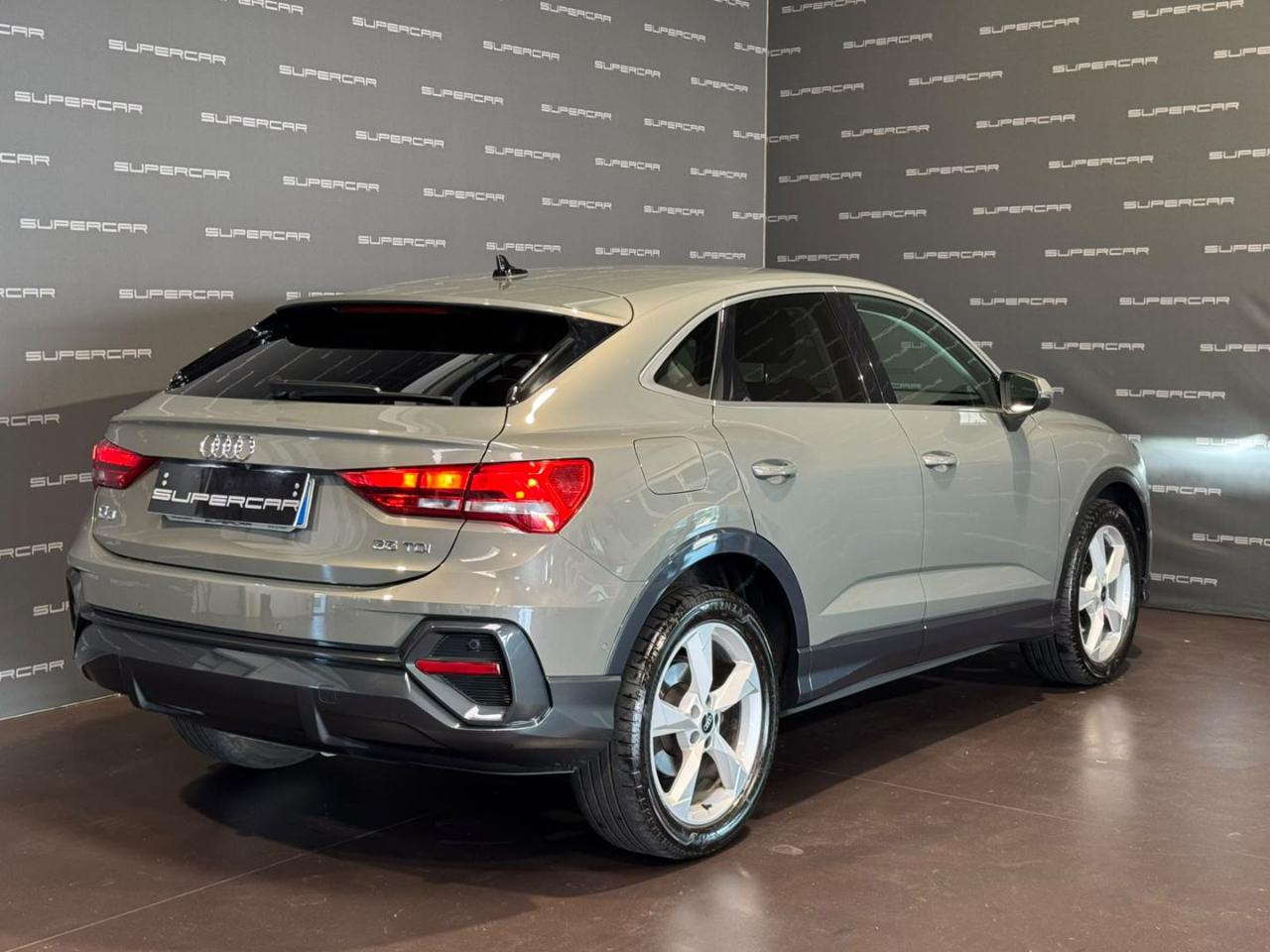 AUDI Q3 SPB 35 TDI S tronic S line edition - 3