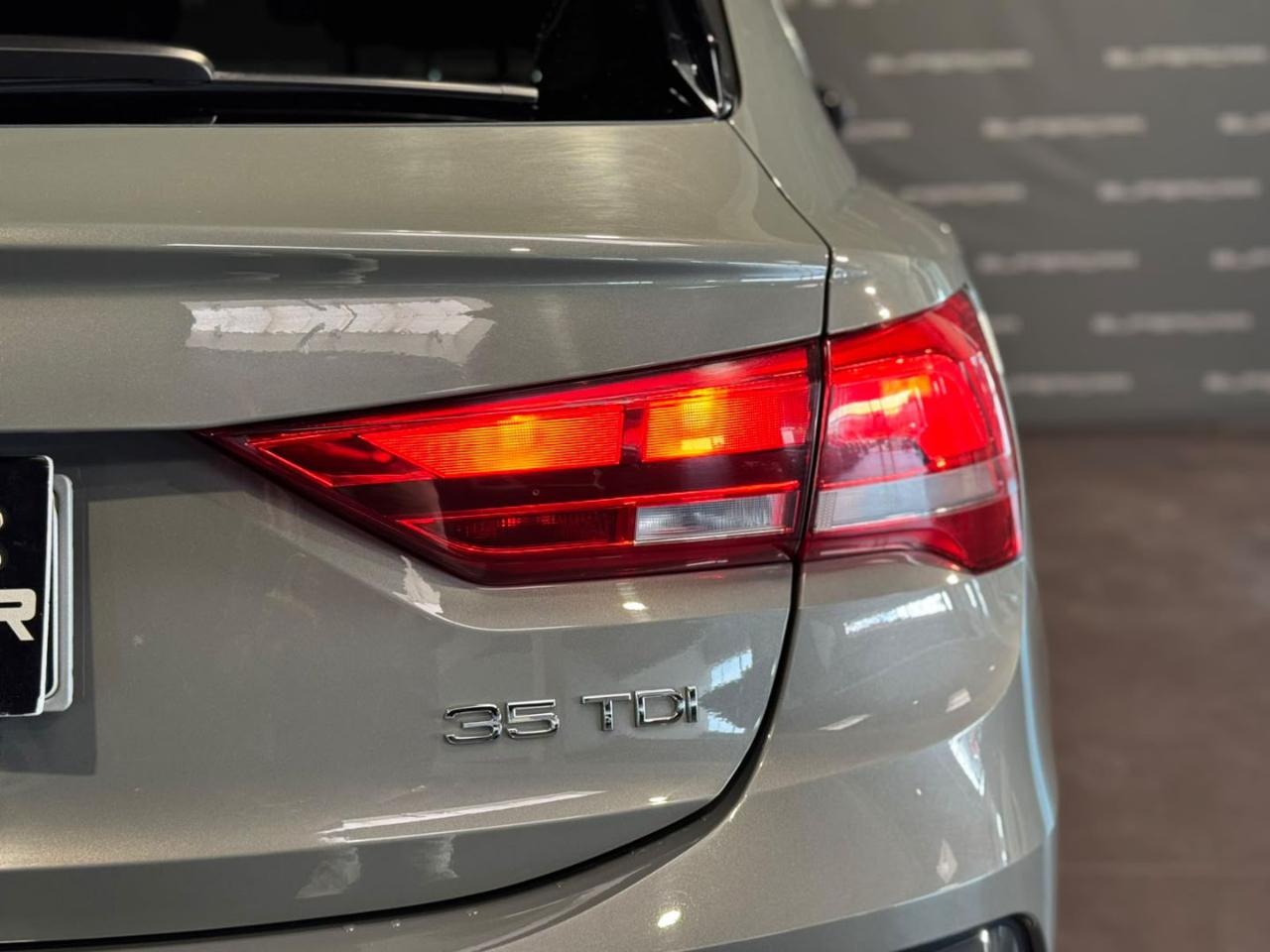 AUDI Q3 SPB 35 TDI S tronic S line edition - 6