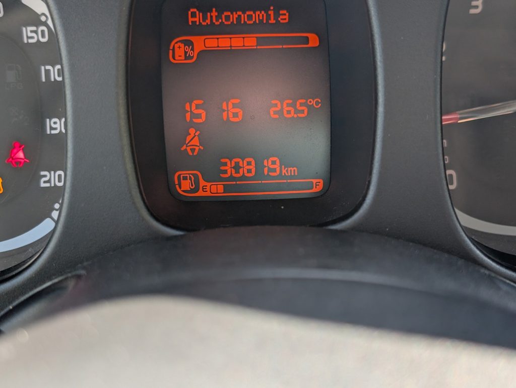 FIAT Panda 1.0 FireFly S&S Hybrid City Life OK NEOPATENTATI - 11