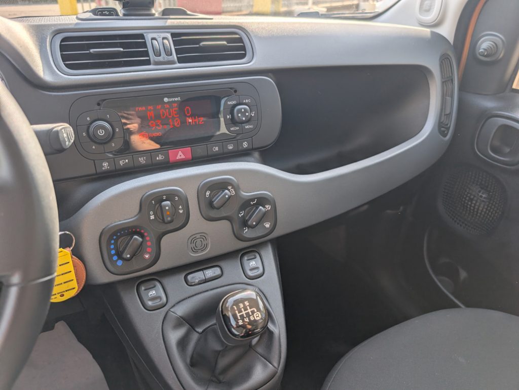 FIAT Panda 1.0 FireFly S&S Hybrid City Life OK NEOPATENTATI - 12