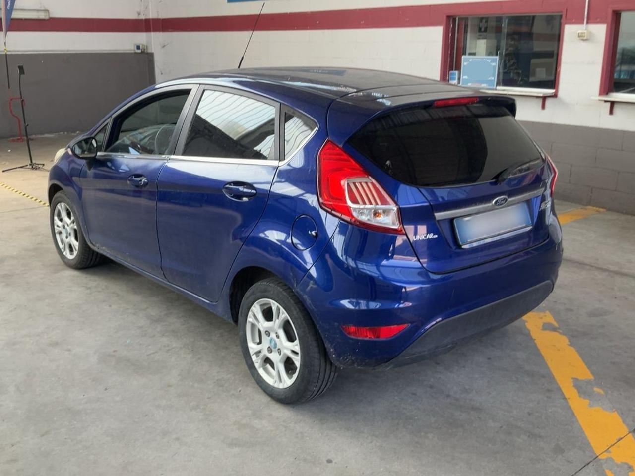 FORD Fiesta 1.4 5p. Bz.- GPL Titanium - 7