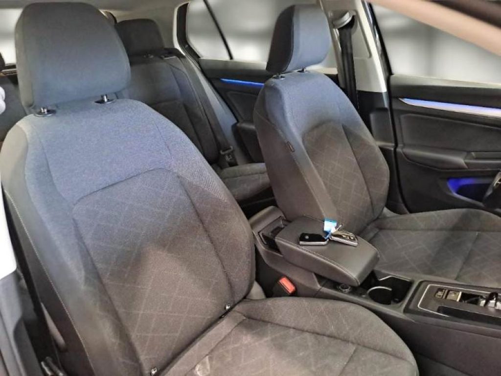 VOLKSWAGEN Golf 2.0 TDI DSG SCR Life IVA ESPOSTA - 9