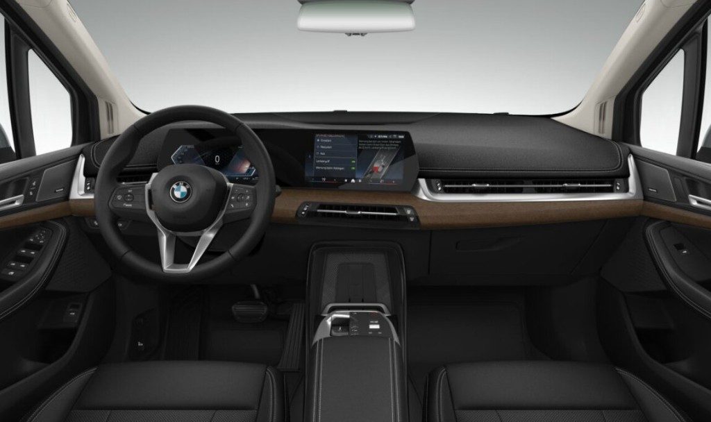 BMW 223 i 48V xDrive Active Tourer Luxury - 4