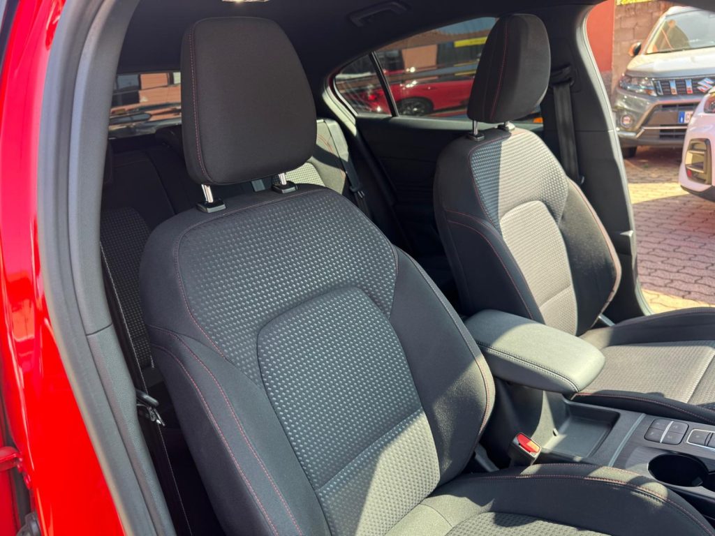 FORD Focus 1.0 EcoBoost 125 CV AUT. ST-Line Co-Pilot - 14