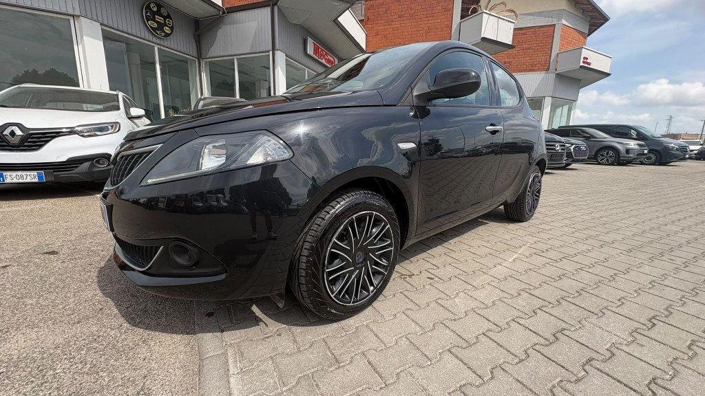 LANCIA Ypsilon 1.0 FireFly 5 porte S&S Hybrid Silver Plus OK NEOP - 15