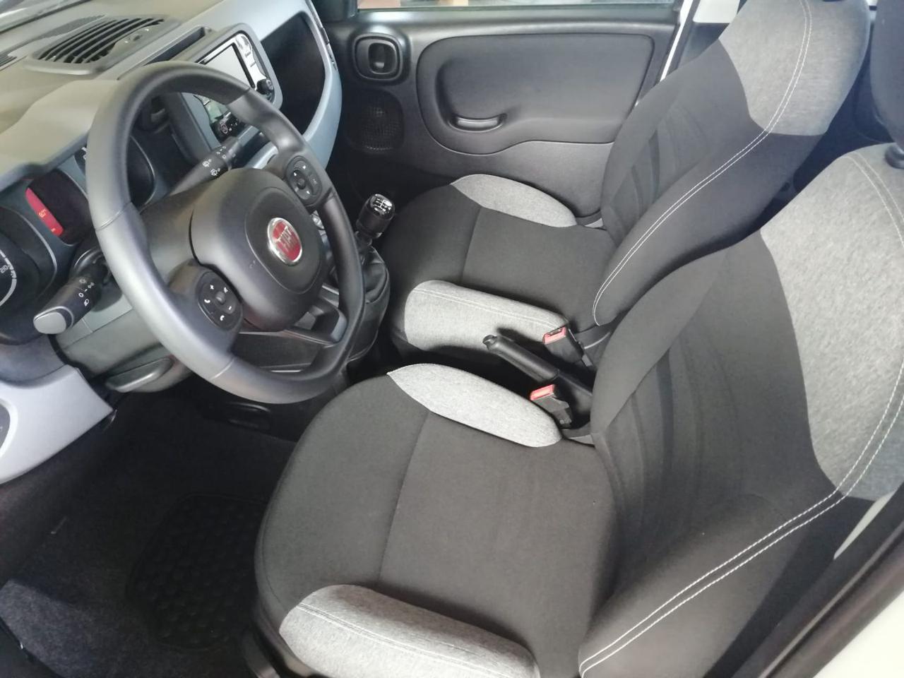 FIAT Panda 1.0 FireFly S&S Hybrid City Life - 11