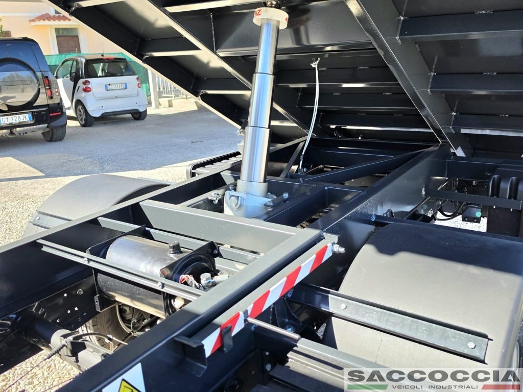 IVECO DAILY  35C16 EURO 6 NUOVO DOPPIA CAB + RIBALTABILE - 16