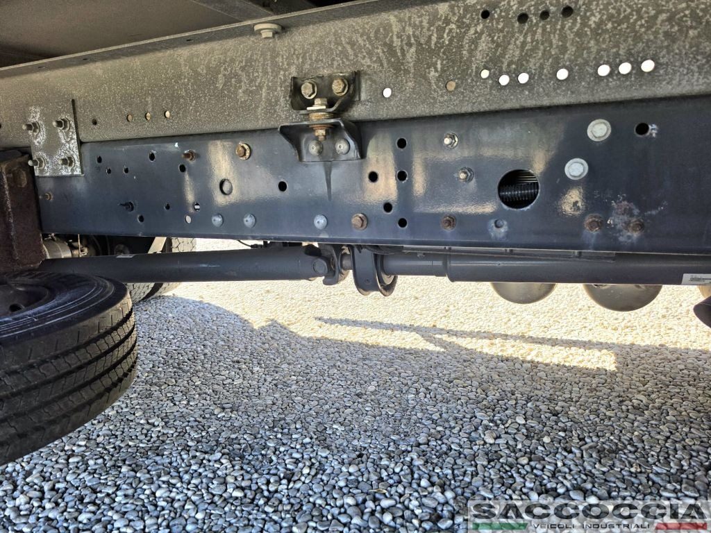 IVECO EUROCARGO 75E19 P E6 FURGONE 6,10 SPONDA - 17