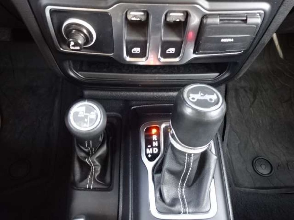 JEEP Wrangler 2.2 mjt II Sahara auto IVA ESPOSTA !! - 15