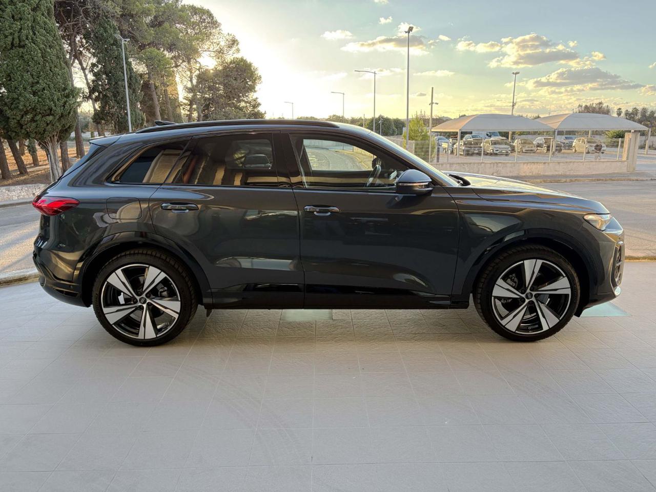 AUDI Q5 TDI 150 kW mHEV+ S tronic quattro S line edition - 4