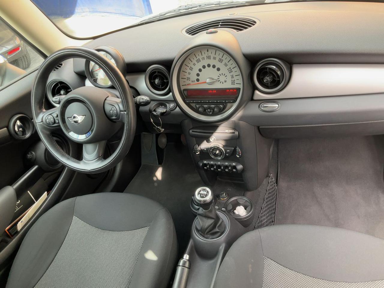 MINI Clubman Mini 2.0 16V Cooper D Clubman - 17