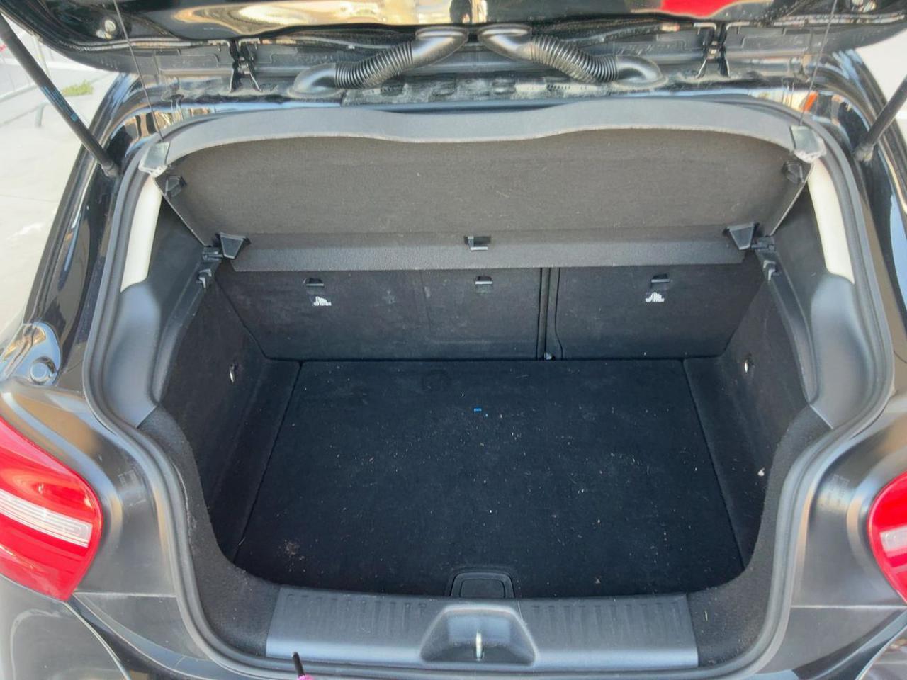 MERCEDES-BENZ A 180 CDI Executive - 15