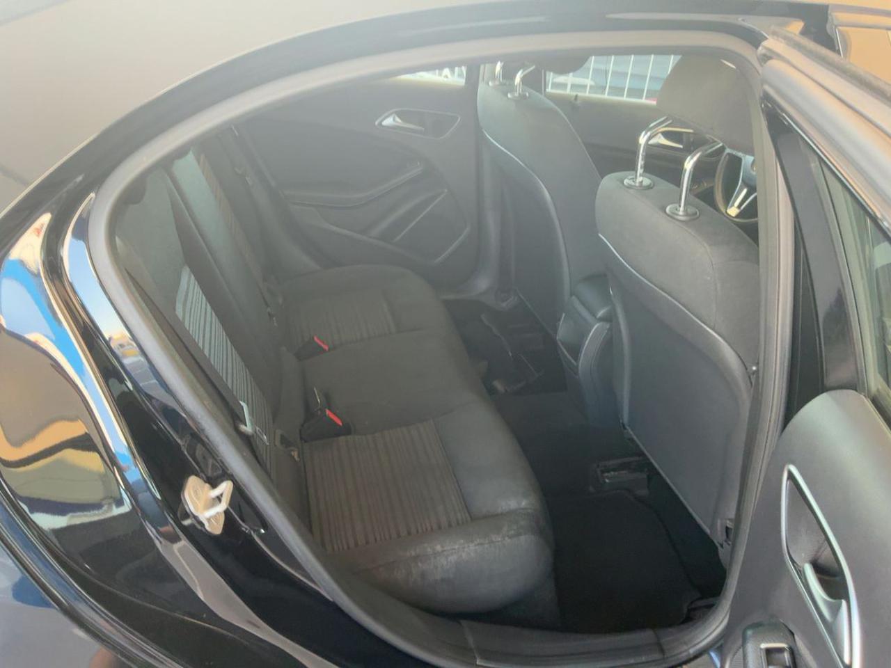 MERCEDES-BENZ A 180 CDI Executive - 14