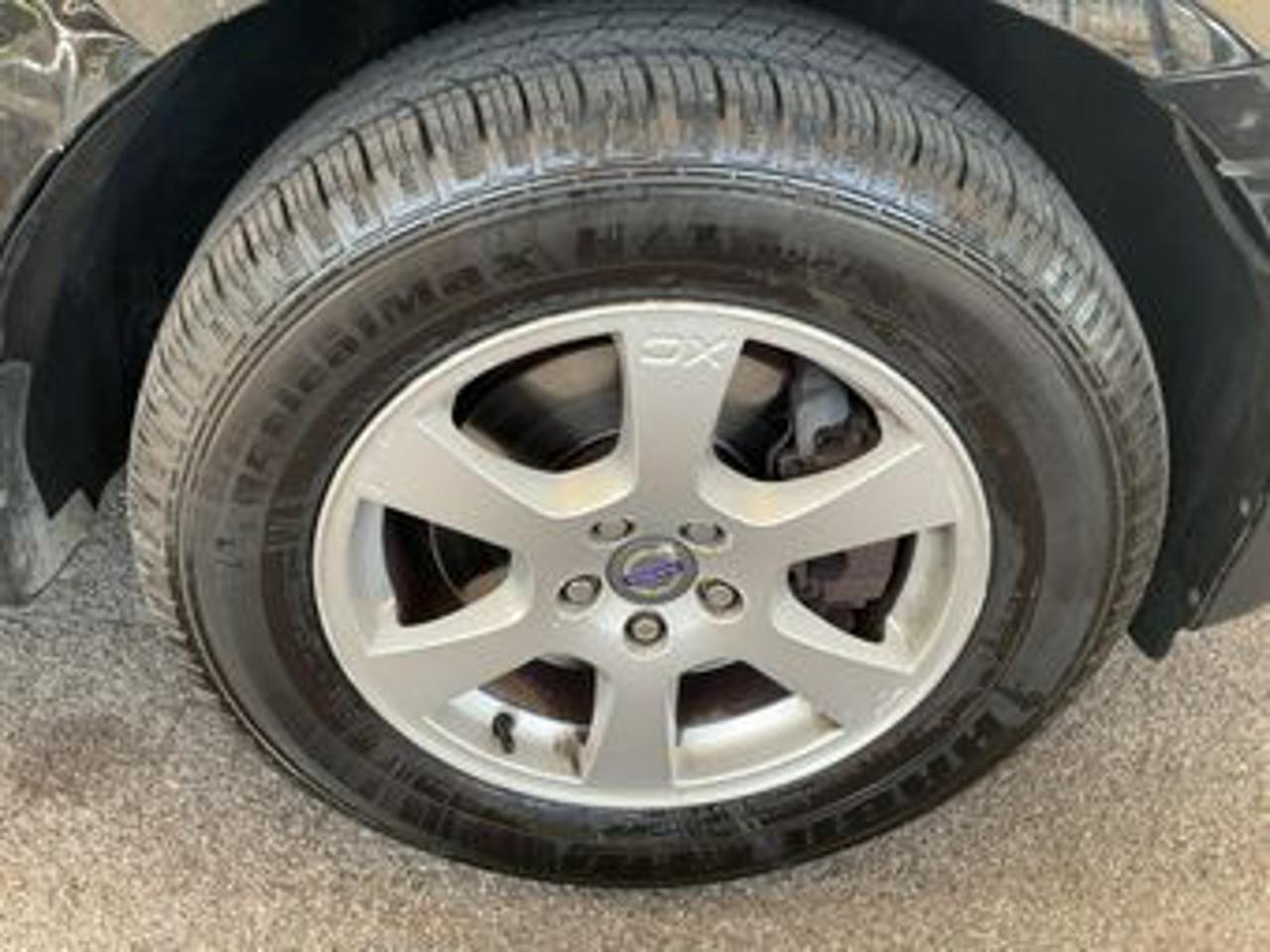 VOLVO XC60 D4 Geartronic Momentum - 9