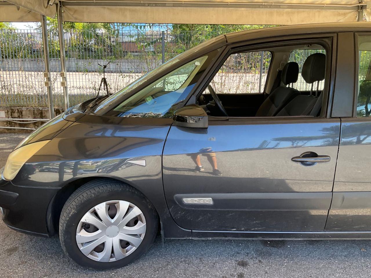RENAULT Grand Espace 2.0 dCi 150CV Style - 3