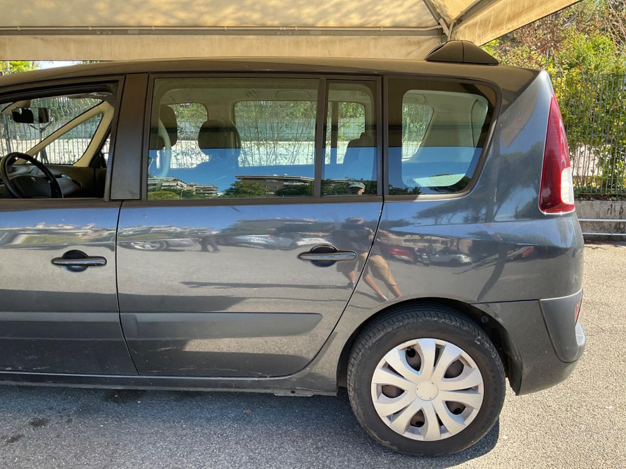 RENAULT Grand Espace 2.0 dCi 150CV Style - 4