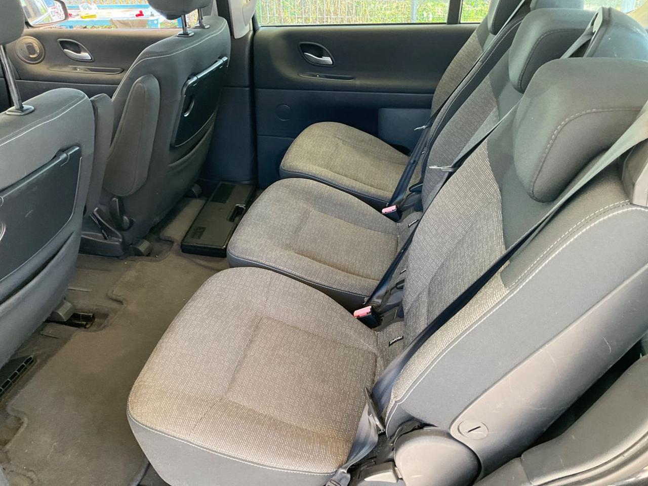 RENAULT Grand Espace 2.0 dCi 150CV Style - 9