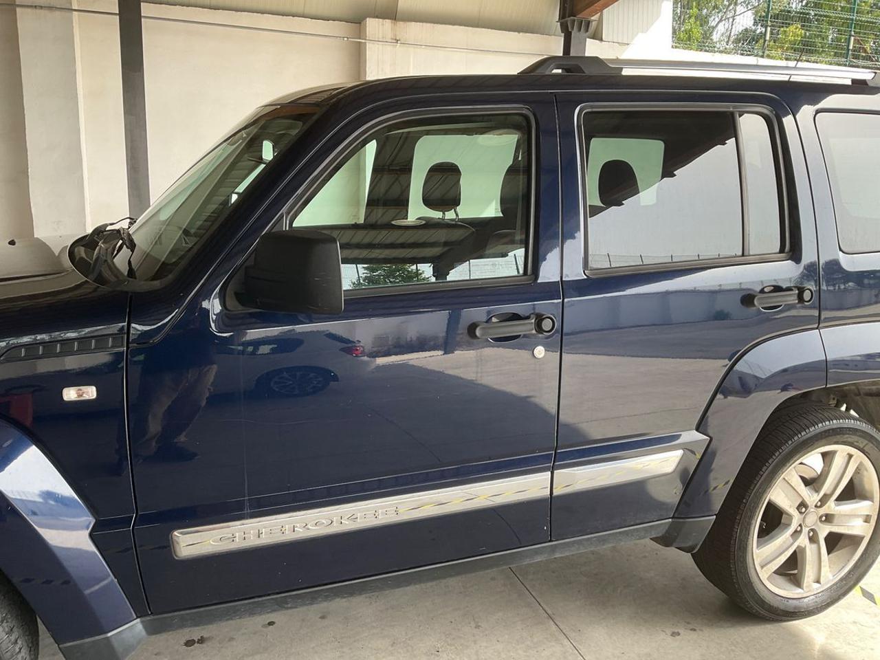 JEEP Cherokee 2.8 CRD DPF Limited CAMBIO AUTOMATICO - 5