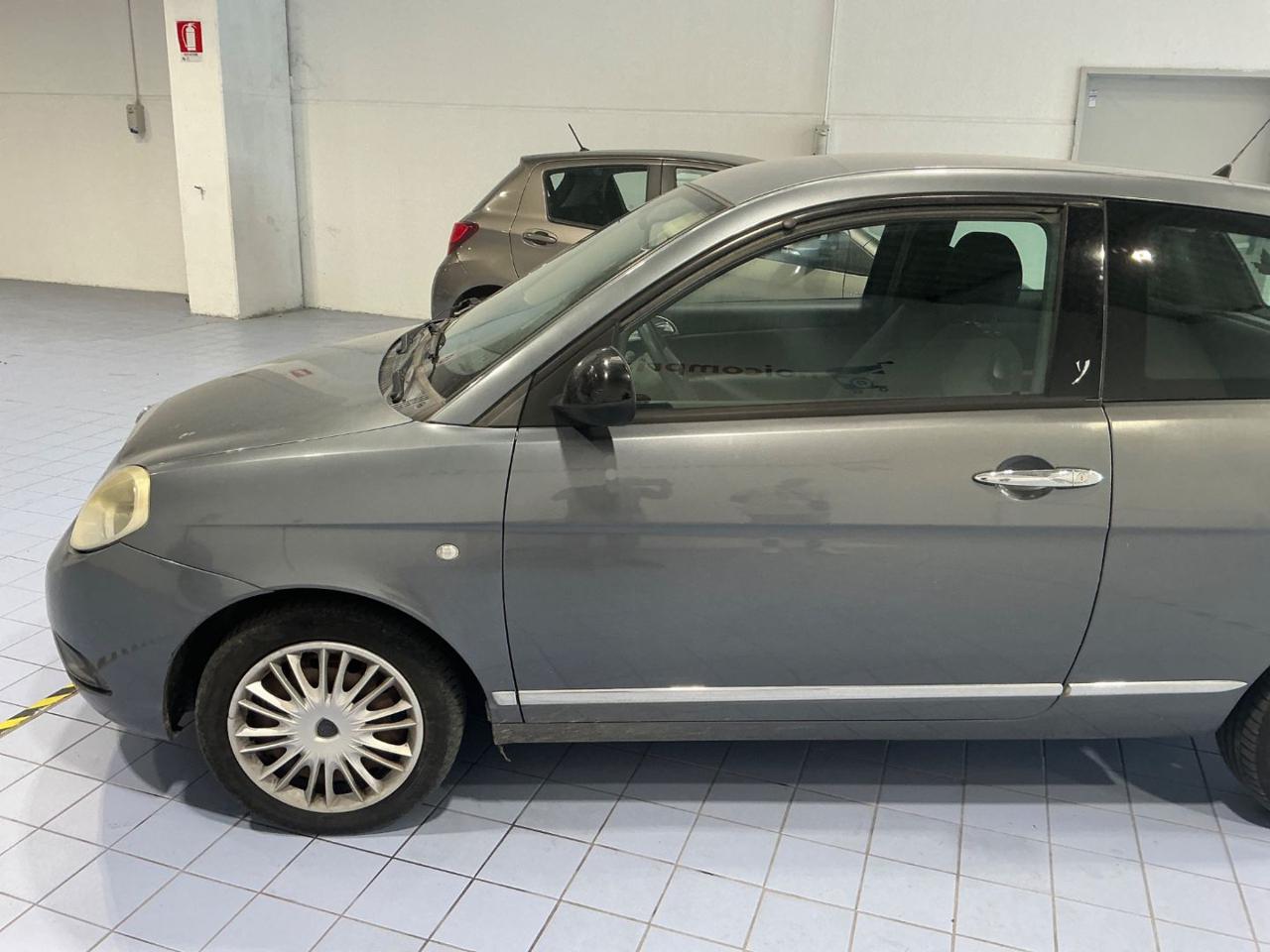 LANCIA Ypsilon 1.2 69 CV Unyca - 7