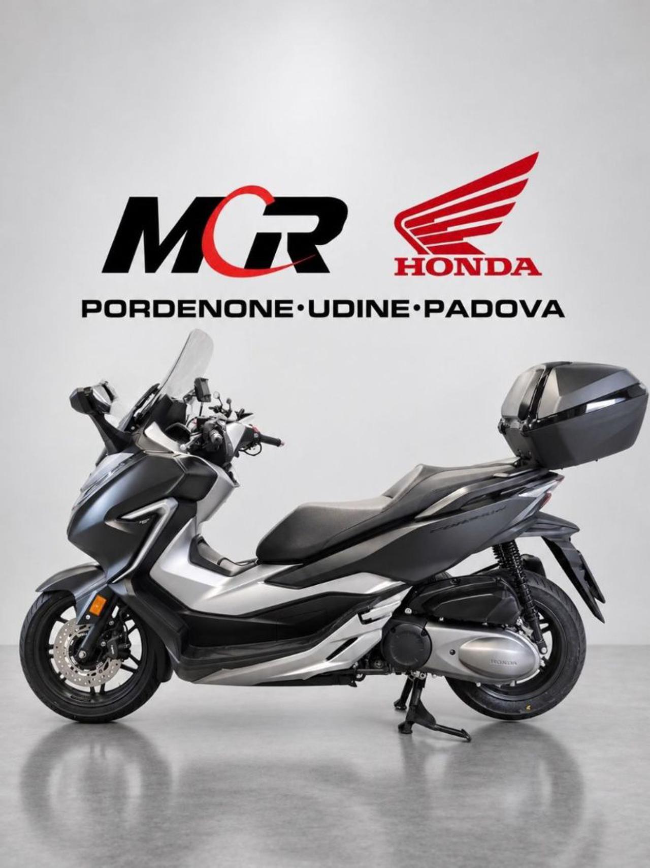 HONDA Forza 300 Deluxe - 2