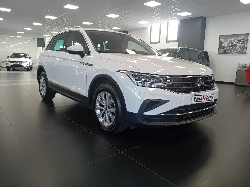 Clicca per ingrandire Tiguan - 2.0 TDI 150 CV SCR DSG Life