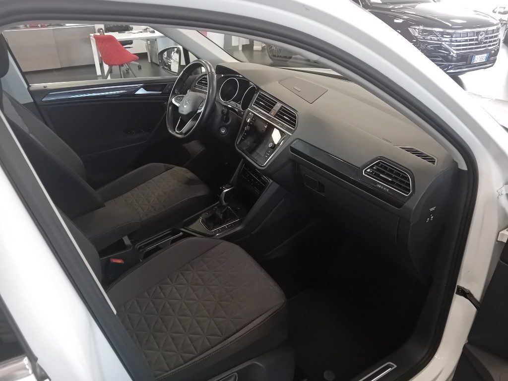 Clicca per ingrandire Tiguan - 2.0 TDI 150 CV SCR DSG Life