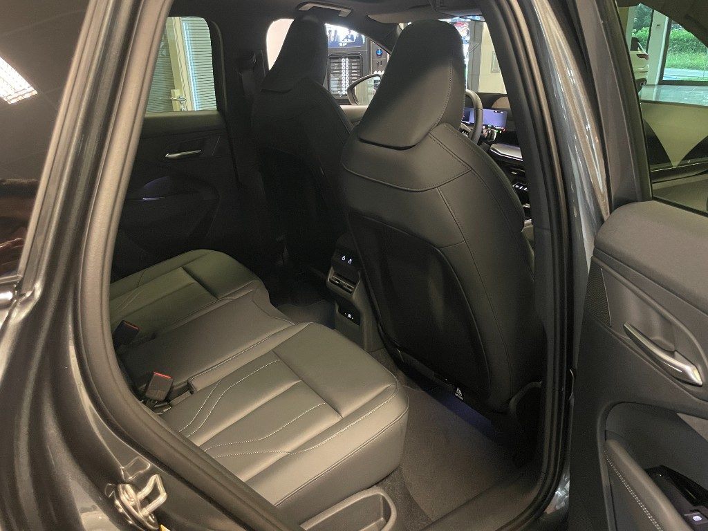 AUDI Q3 TFSI 150 kW S tronic quattro S line edition - 18