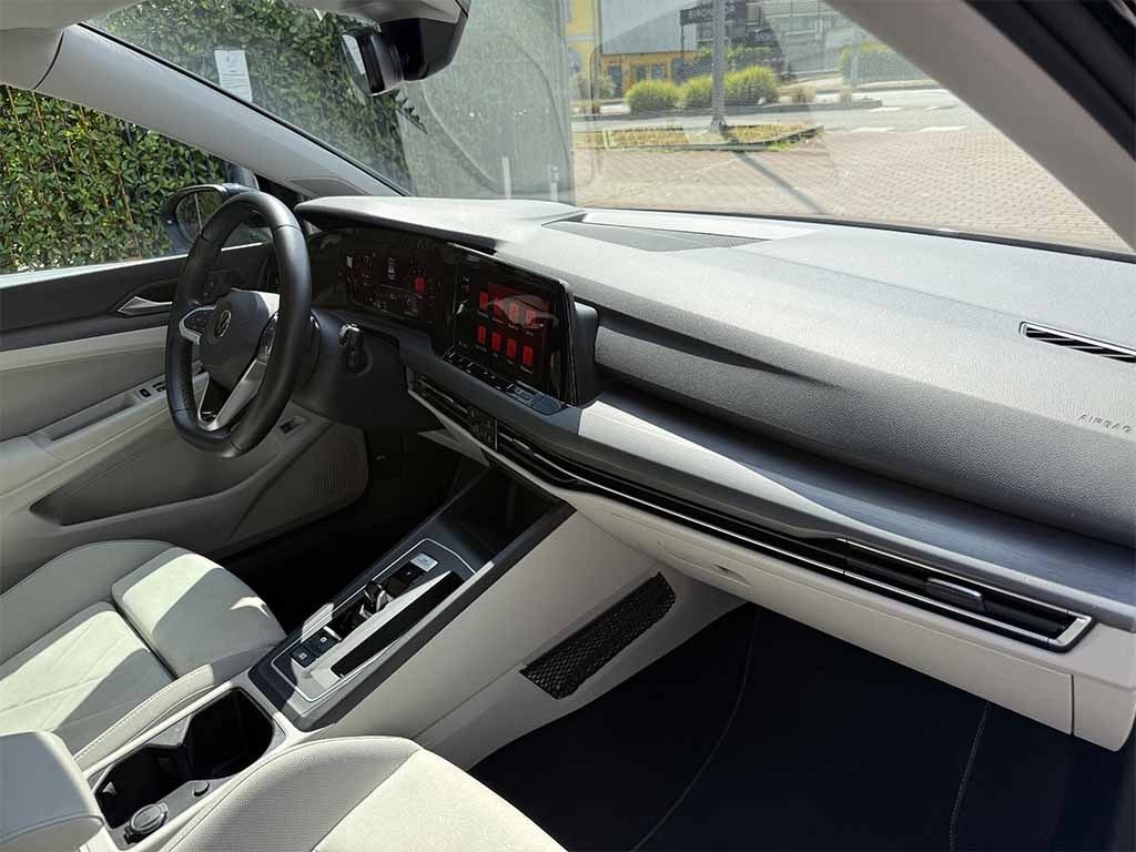 VOLKSWAGEN Golf 1.4 tsi plug-in ehybrid Style 204cv PREZZO REALE - 22