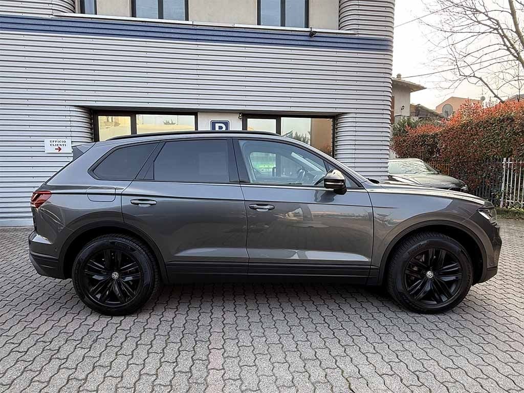 VOLKSWAGEN Touareg 3.0 tdi Black Style tiptronic  TELECAMERA CARPLAY - 4