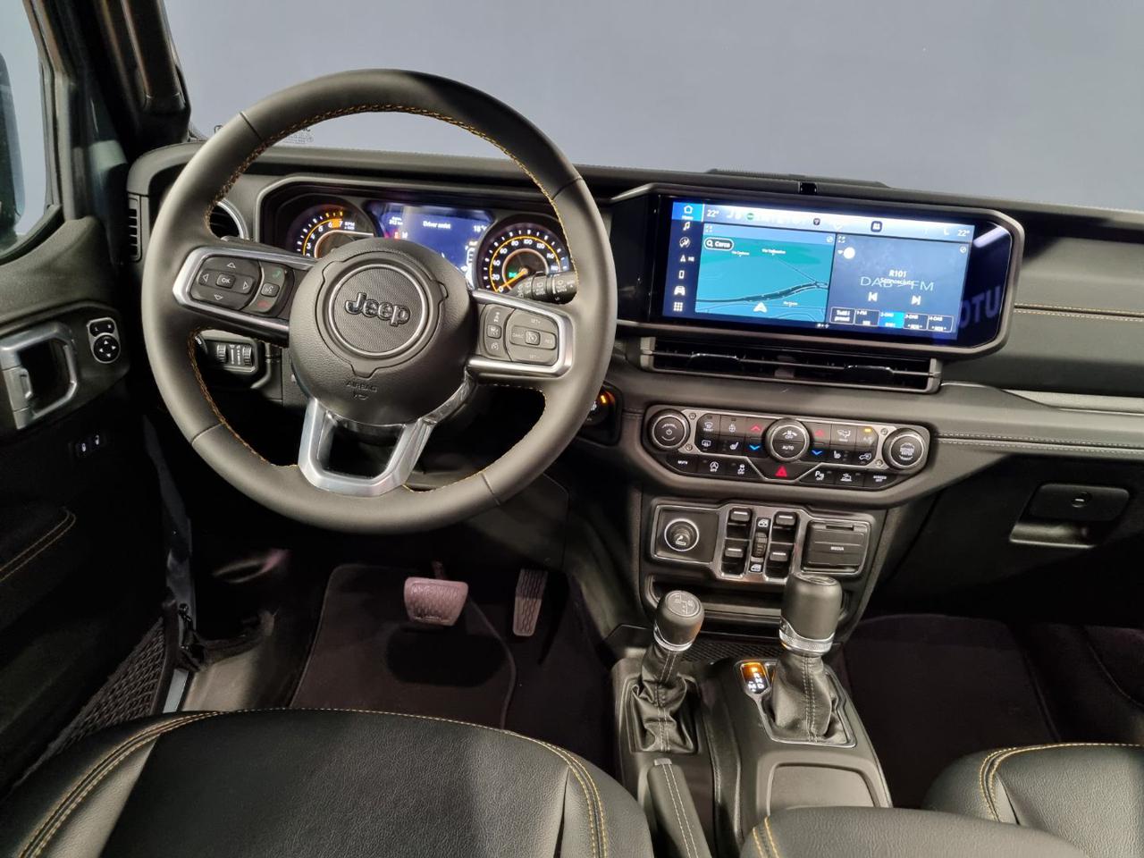 JEEP Wrangler Unlimited 2.0 Turbo Sahara - 17
