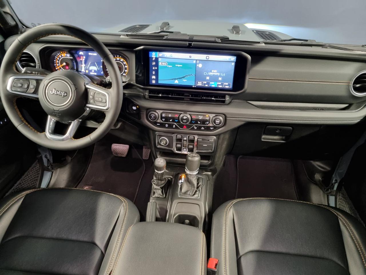 JEEP Wrangler Unlimited 2.0 Turbo Sahara - 10