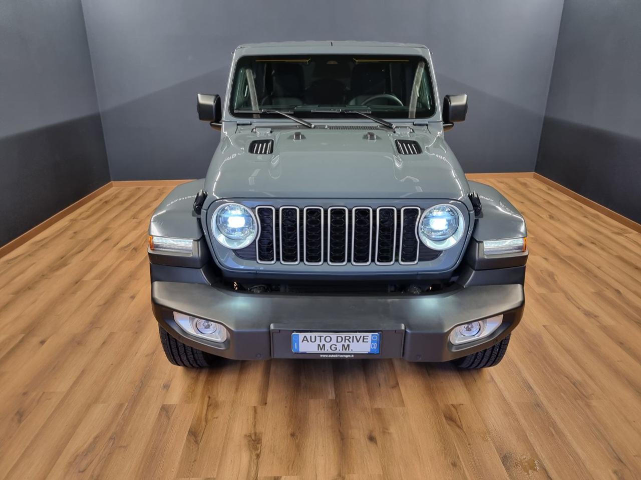 JEEP Wrangler Unlimited 2.0 Turbo Sahara - 30