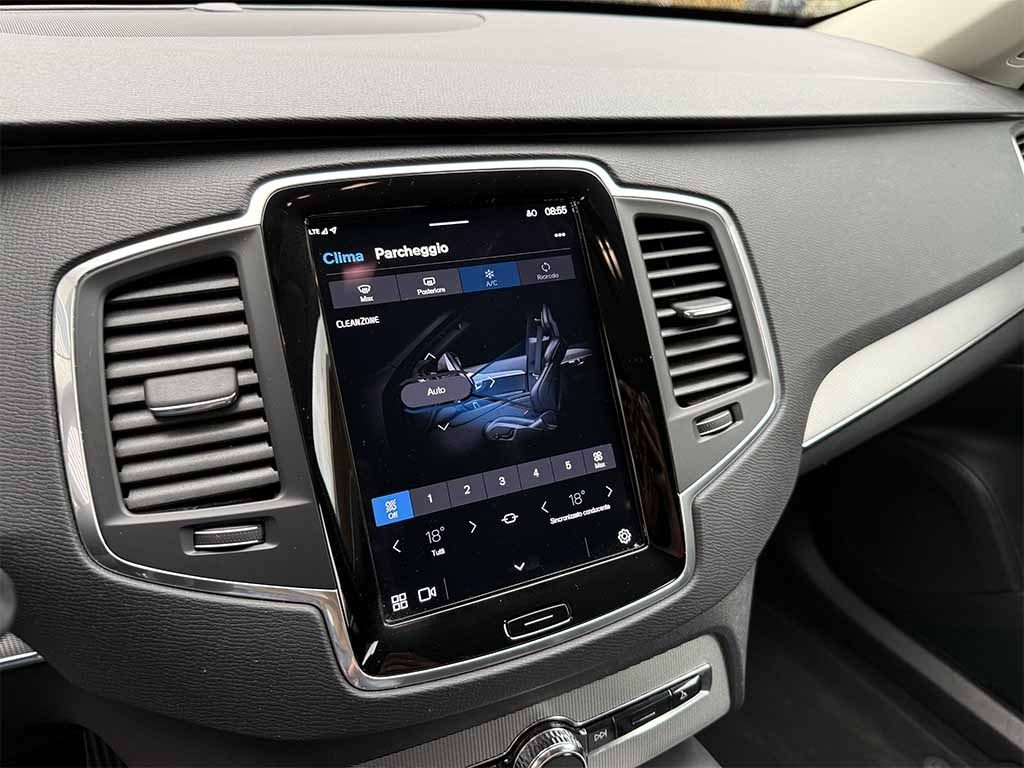VOLVO XC90 2.0 b5 Core awd 7 POSTI PREZZO REALE IVA ESPOSTA - 22