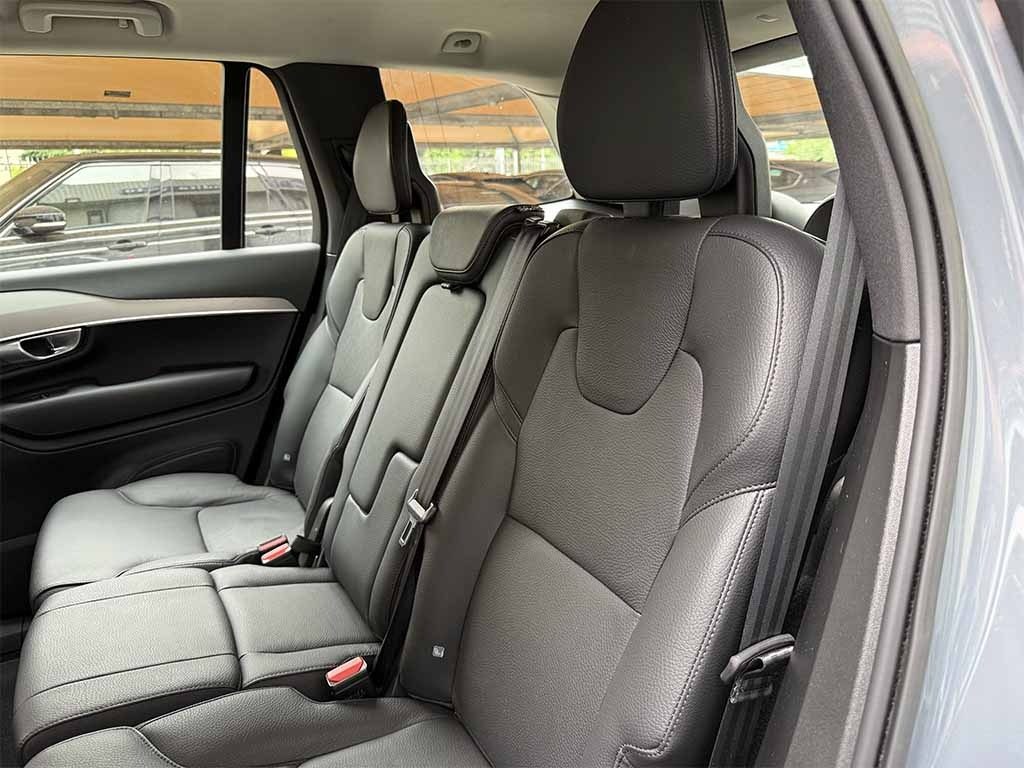 VOLVO XC90 2.0 b5 Core awd 7 POSTI PREZZO REALE IVA ESPOSTA - 29