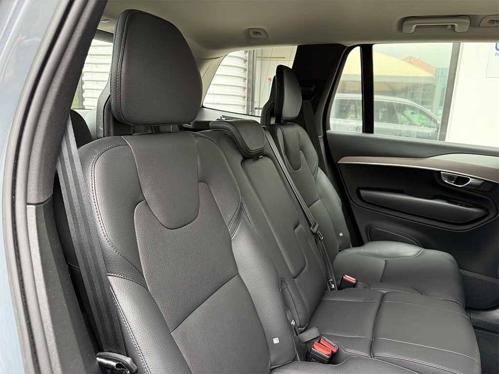 VOLVO XC90 2.0 b5 Core awd 7 POSTI PREZZO REALE IVA ESPOSTA - 26