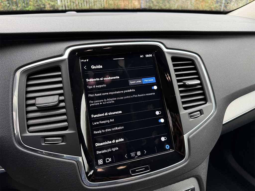 VOLVO XC90 2.0 b5 Core awd 7 POSTI PREZZO REALE IVA ESPOSTA - 19