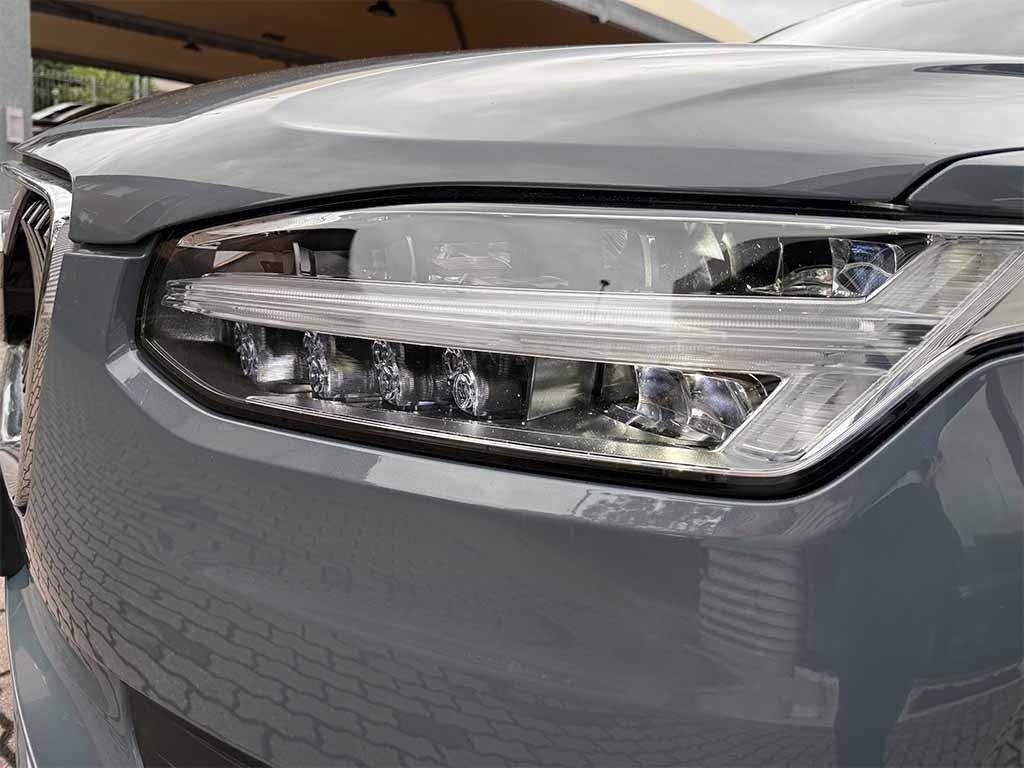 VOLVO XC90 2.0 b5 Core awd 7 POSTI PREZZO REALE IVA ESPOSTA - 9