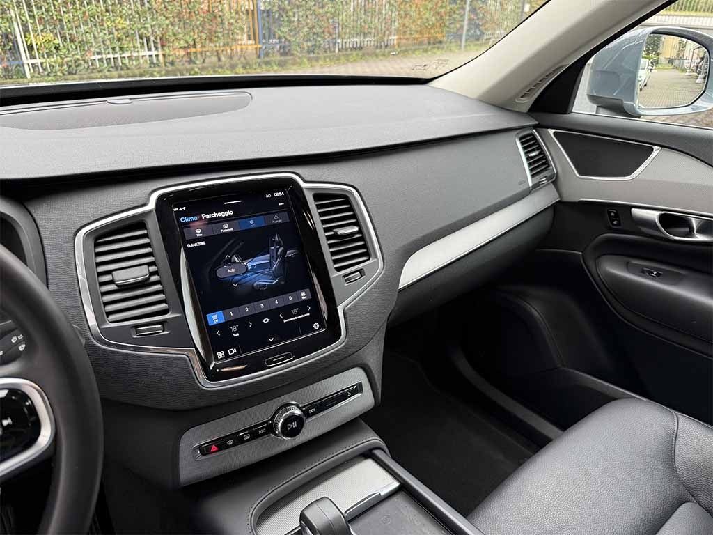 VOLVO XC90 2.0 b5 Core awd 7 POSTI PREZZO REALE IVA ESPOSTA - 13