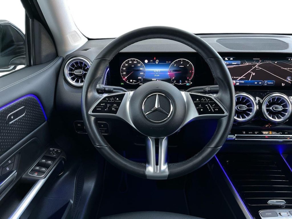 MERCEDES-BENZ GLB 200 d 4matic Progressive Advanced Plus 7posti - 11