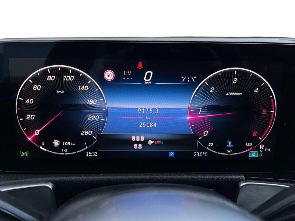 MERCEDES-BENZ GLB 200 d 4matic Progressive Advanced Plus 7posti - 8