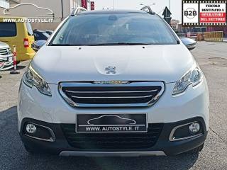 PEUGEOT 2008 1.2 82Cv Allure foto 23