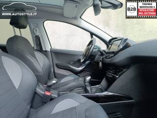 PEUGEOT 2008 1.2 82Cv Allure foto 12