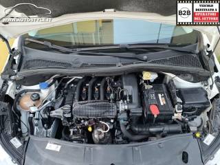 PEUGEOT 2008 1.2 82Cv Allure foto 15