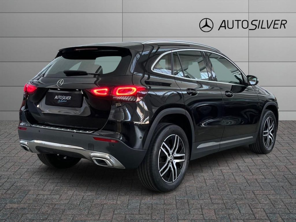 MERCEDES-BENZ GLA 200 d Automatic Sport Plus auto - 2