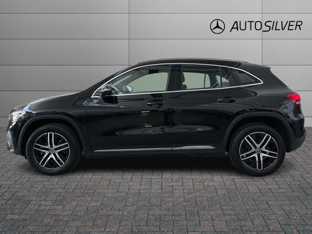 MERCEDES-BENZ GLA 200 d Automatic Sport Plus auto - 6