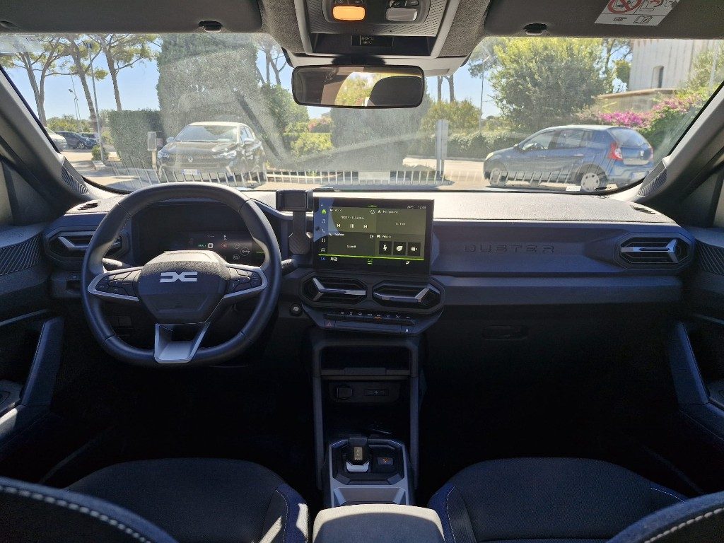 DACIA Duster Hybrid 140 CV Journey - 11