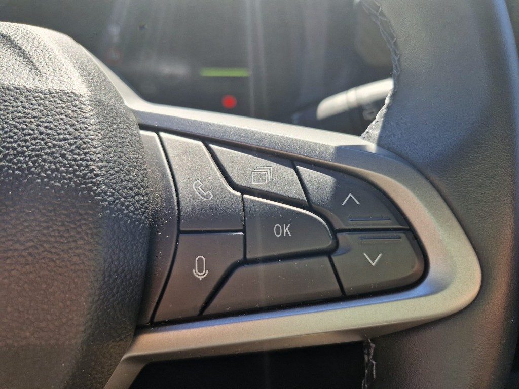 DACIA Duster Hybrid 140 CV Journey - 16