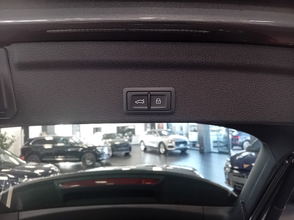 Clicca per ingrandire Q3 - 35 TDI quattro S tronic S line edition