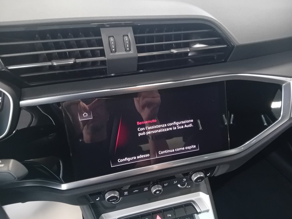 Clicca per ingrandire Q3 - 35 TDI quattro S tronic S line edition