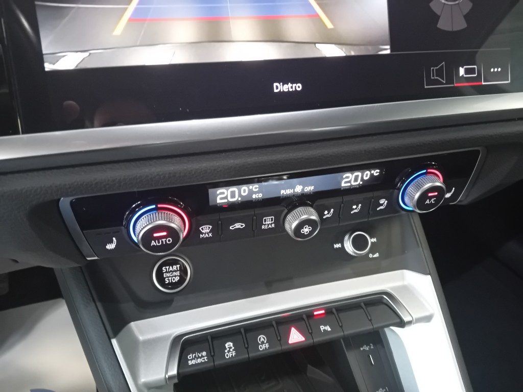 Clicca per ingrandire Q3 - 35 TDI quattro S tronic S line edition